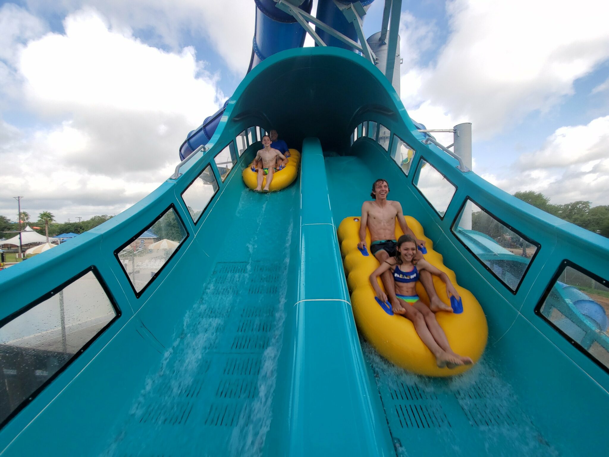 Dueling RocketBLAST at Splashway Waterpark