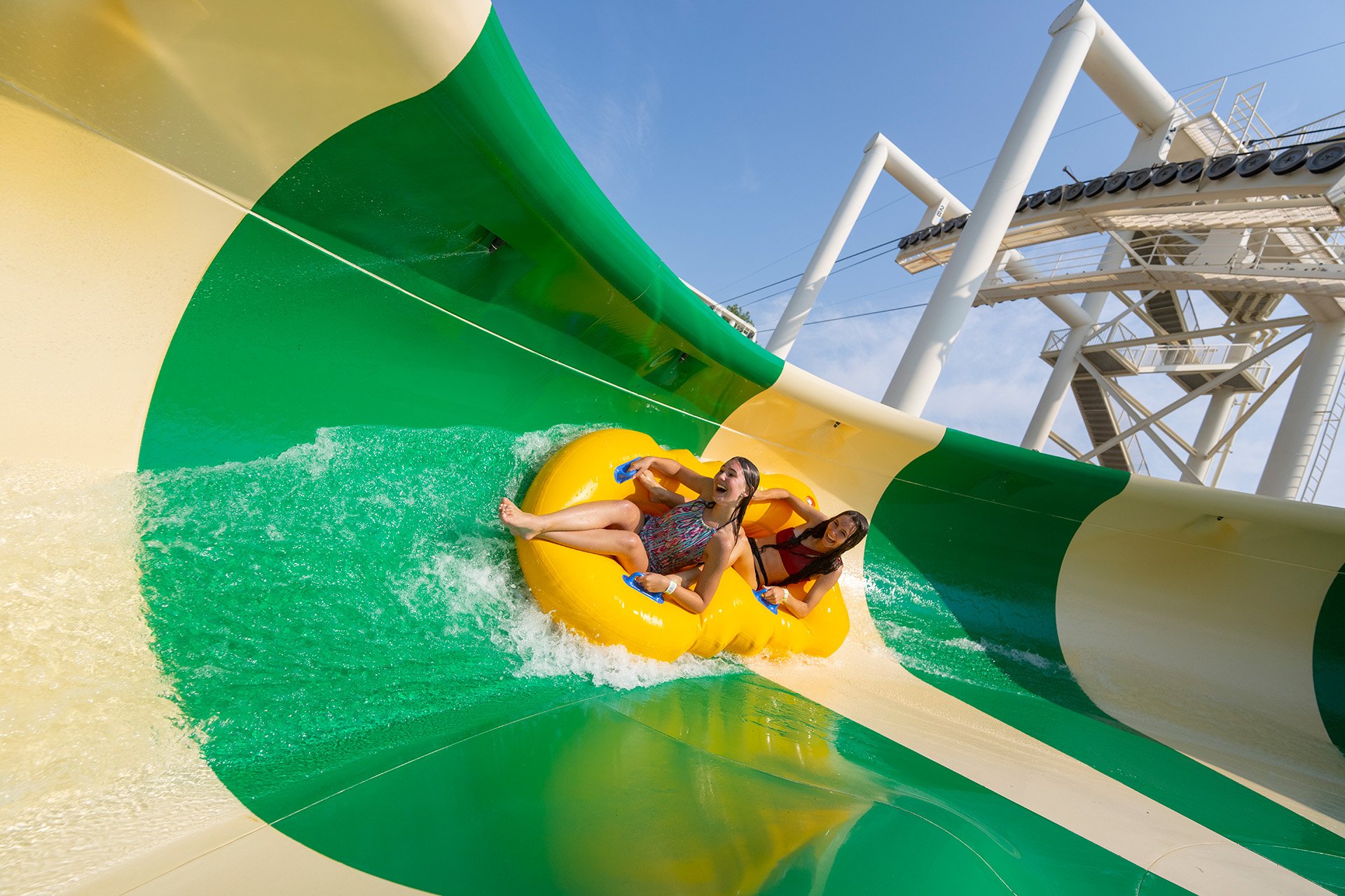 FlyingSAUCER Water World at Hyland Hills